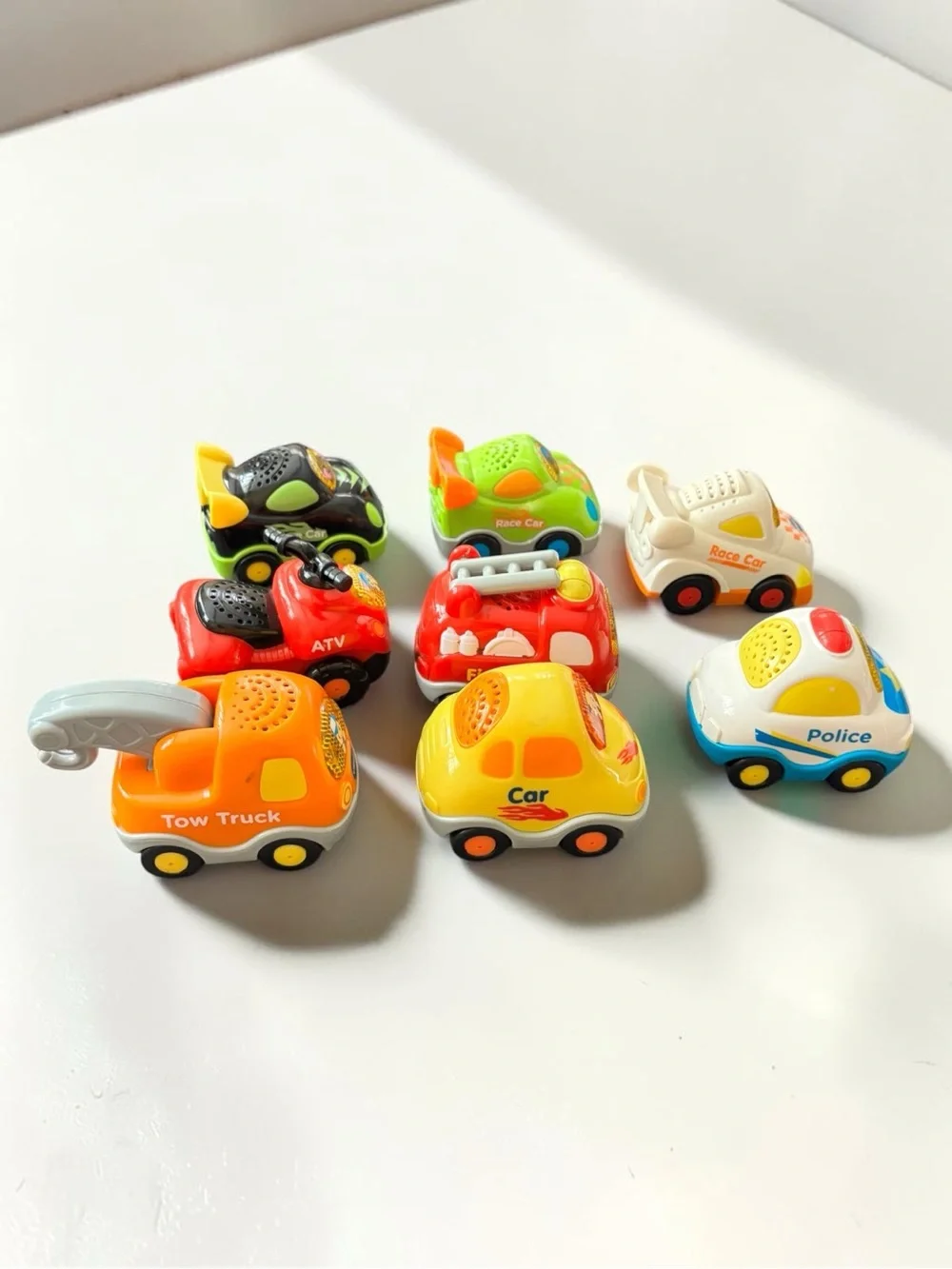 VTech Go! Go! Smart Wheels 8 Vehicle Lot Race Cars Fire Police Tow Truck ATV